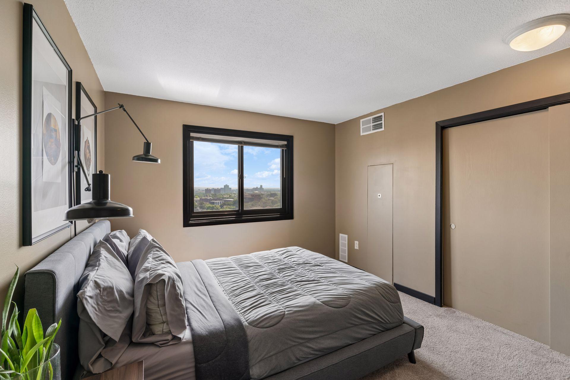 400 Groveland Avenue Unit: 1714