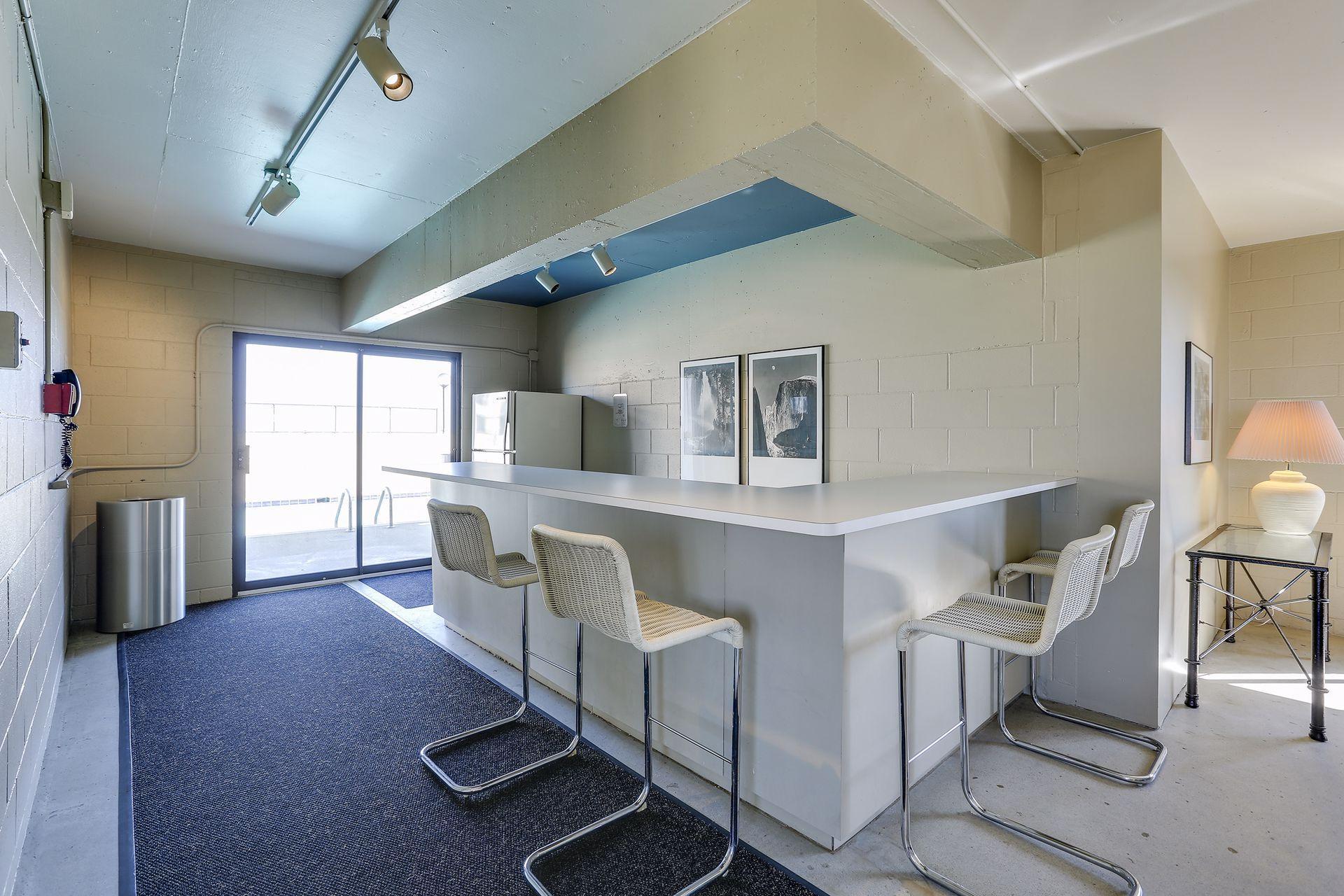 400 Groveland Avenue Unit: 1714