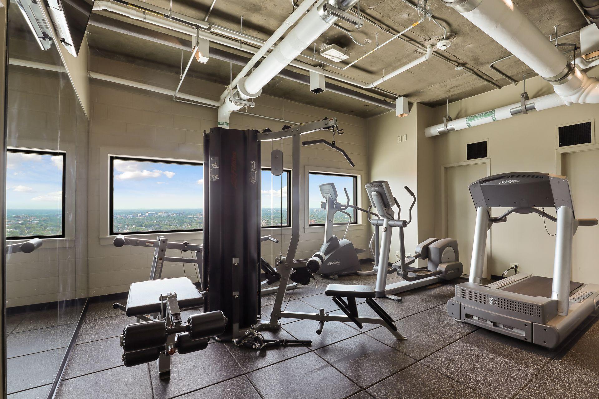 400 Groveland Avenue Unit: 1714