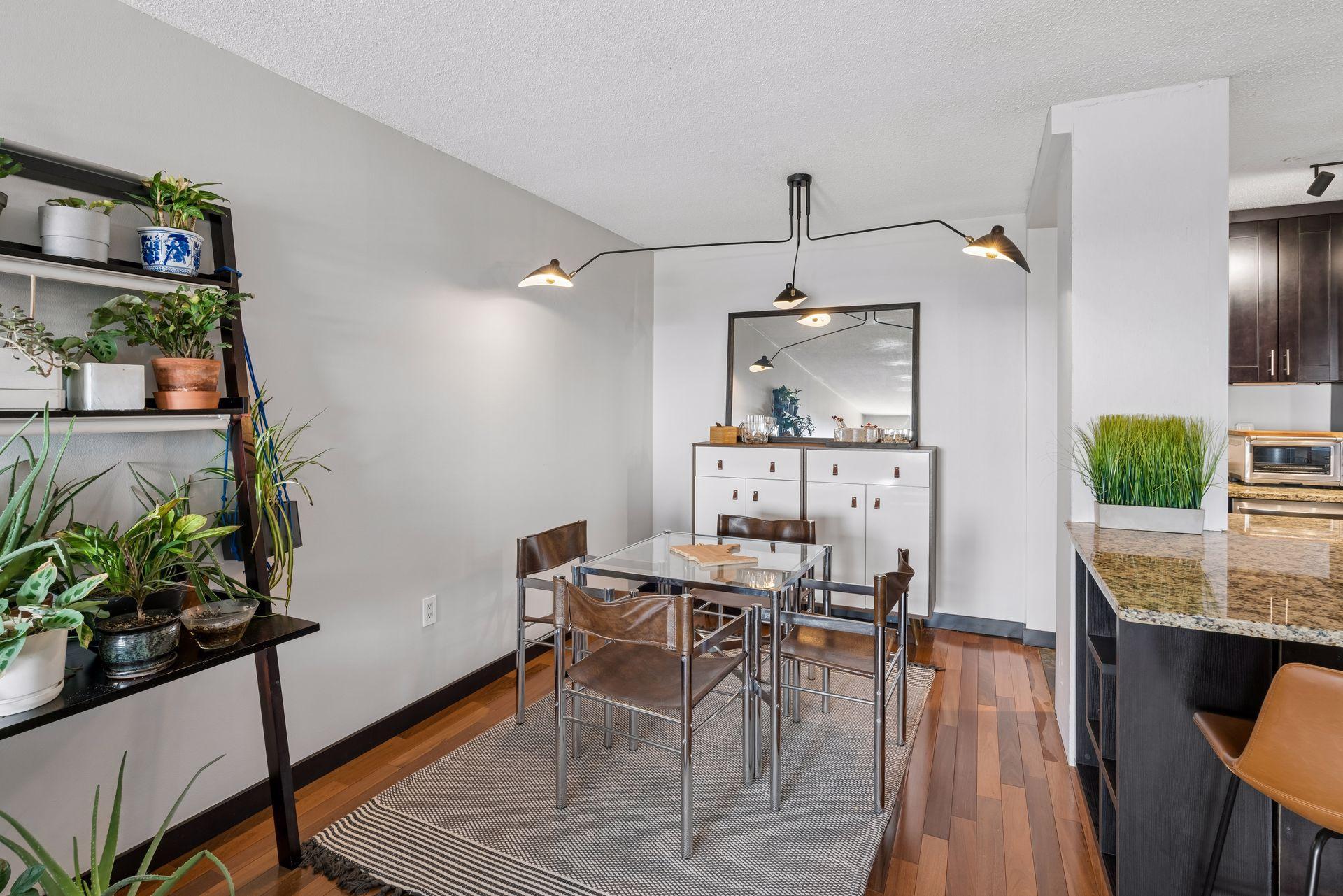 400 Groveland Avenue Unit: 1714