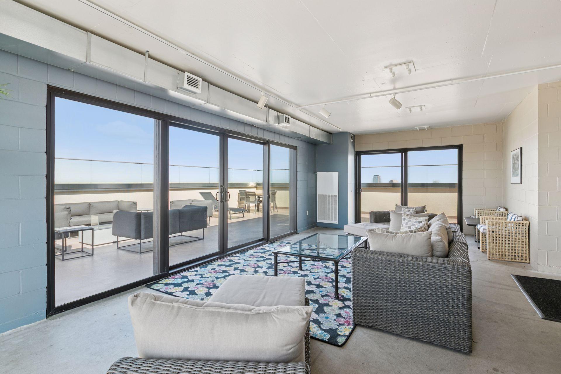 400 Groveland Avenue Unit: 1714