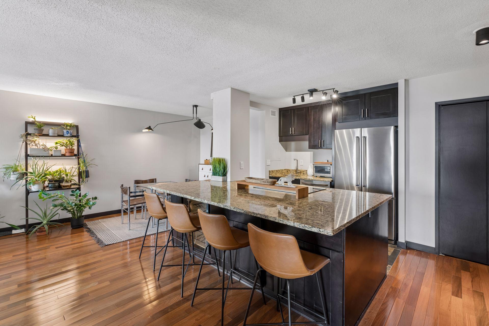 400 Groveland Avenue Unit: 1714
