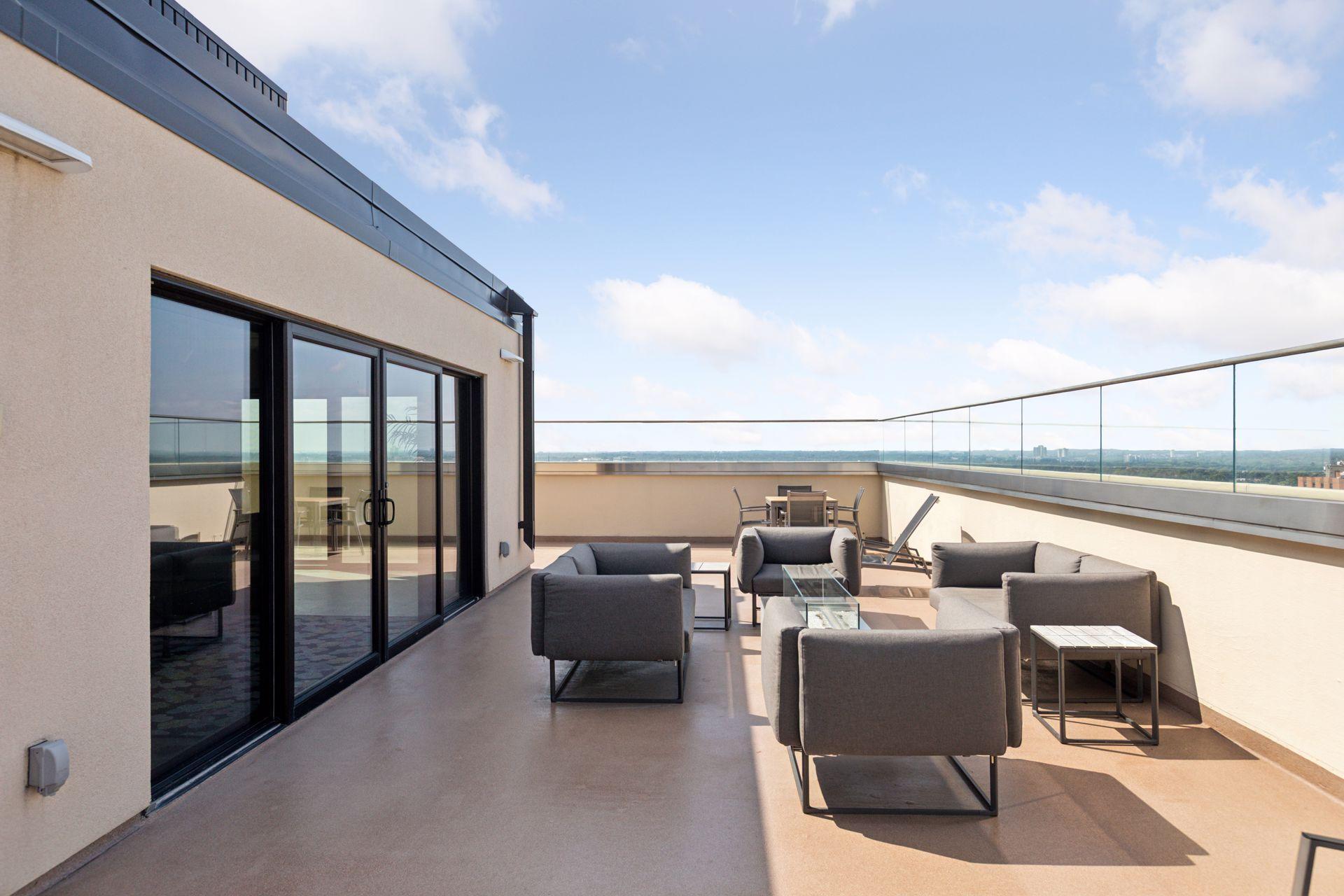 400 Groveland Avenue Unit: 1714