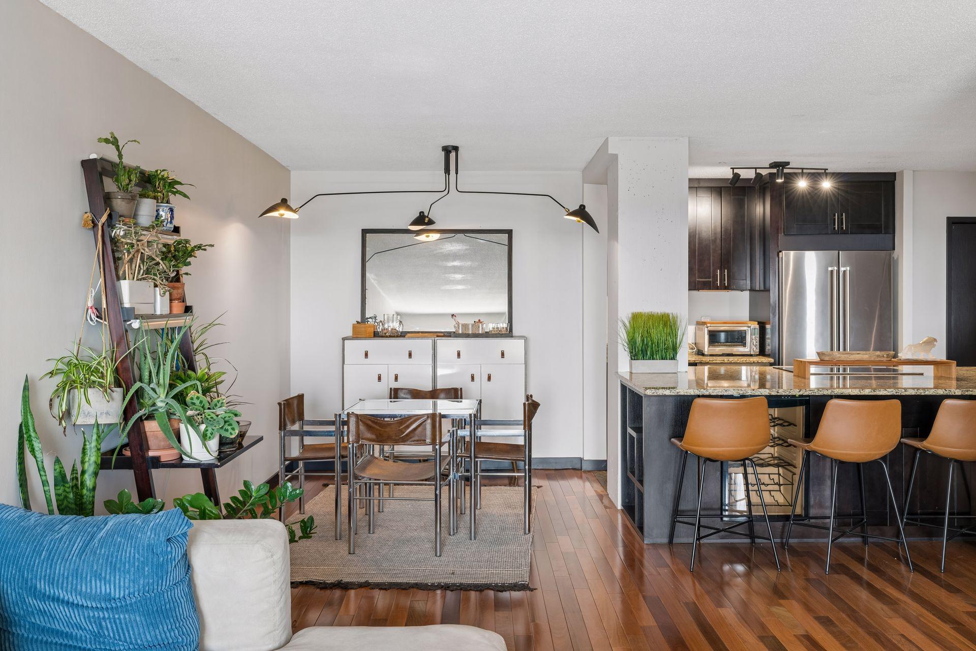 400 Groveland Avenue Unit: 1714