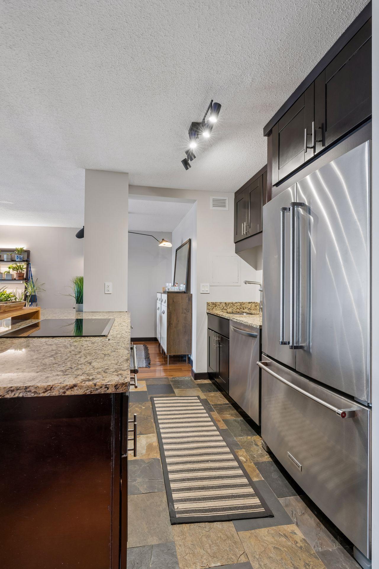 400 Groveland Avenue Unit: 1714