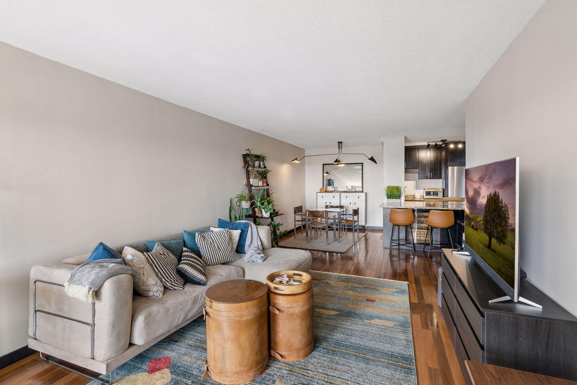 400 Groveland Avenue Unit: 1714
