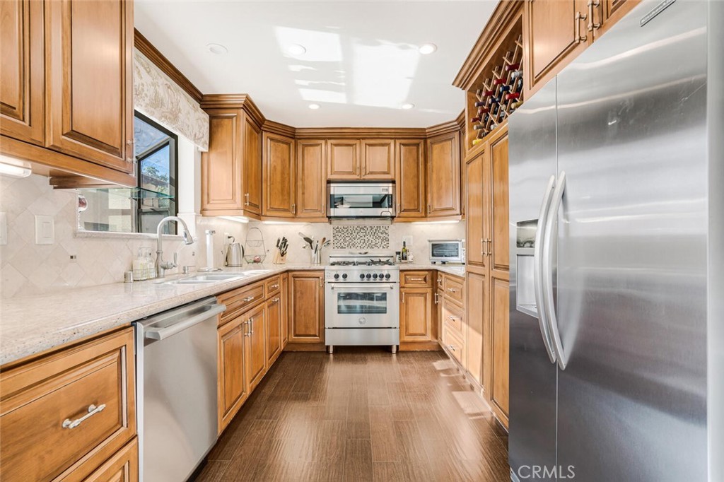 21820 Marylee Street 222