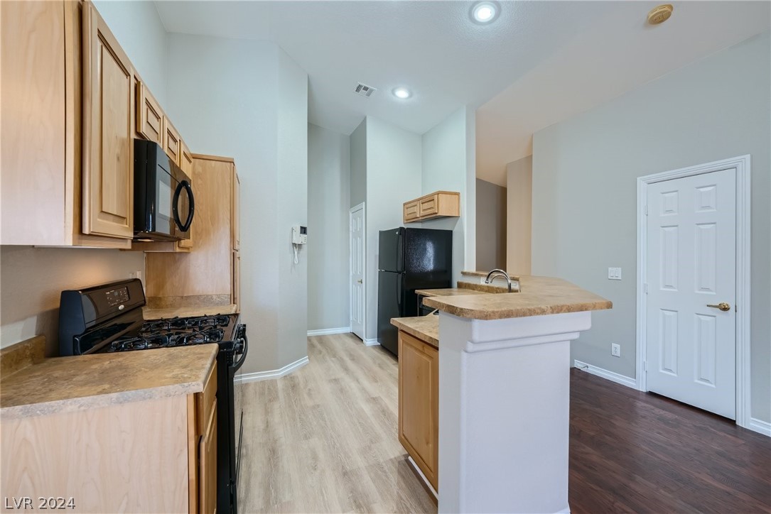 8650 Horizon Wind Avenue 101