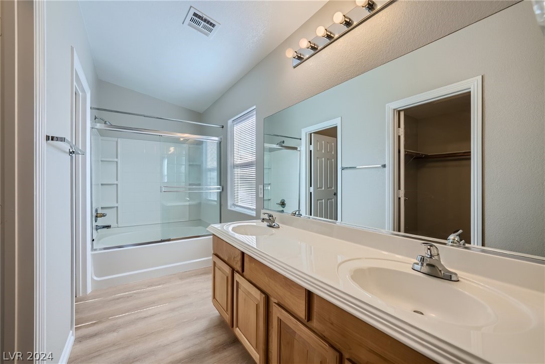 8650 Horizon Wind Avenue 101