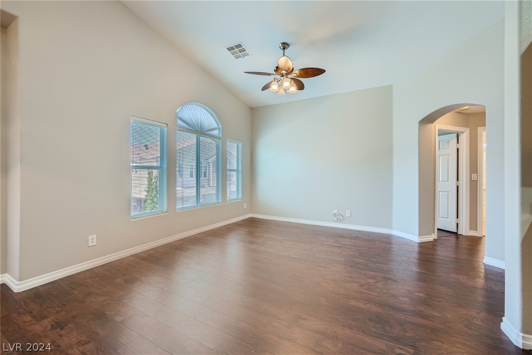 8650 Horizon Wind Avenue 101