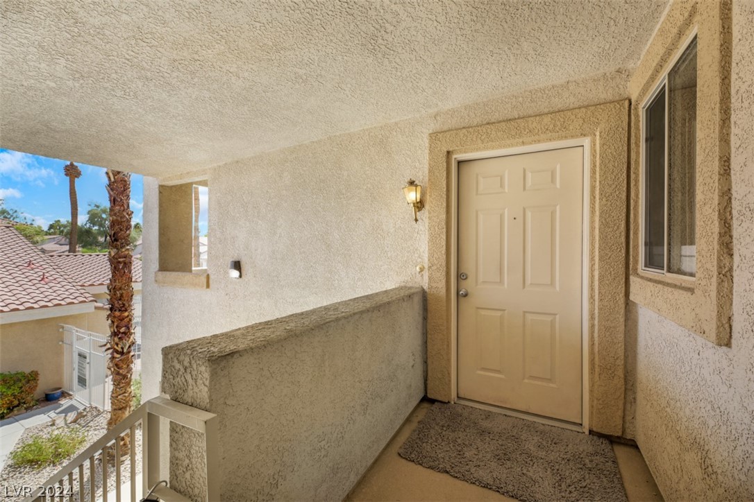 855 North Stephanie Street 2626