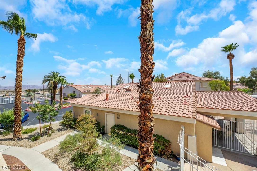 855 North Stephanie Street 2626
