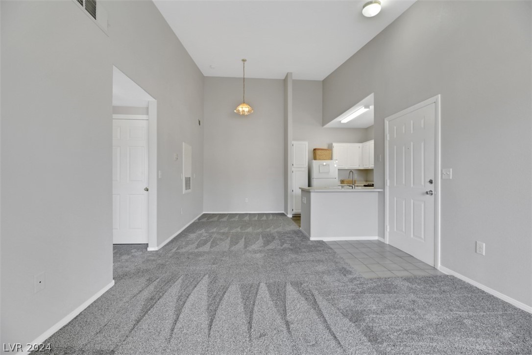 855 North Stephanie Street 2626