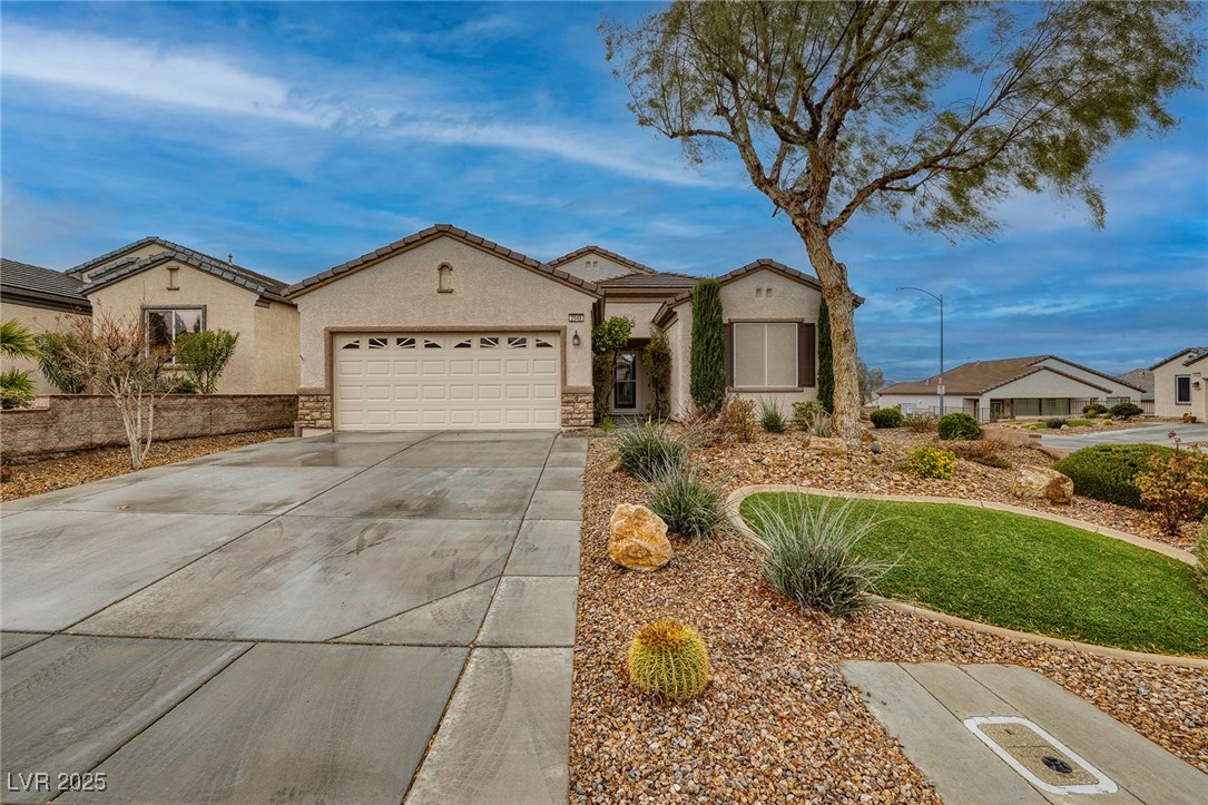 2549 Venus Star Street