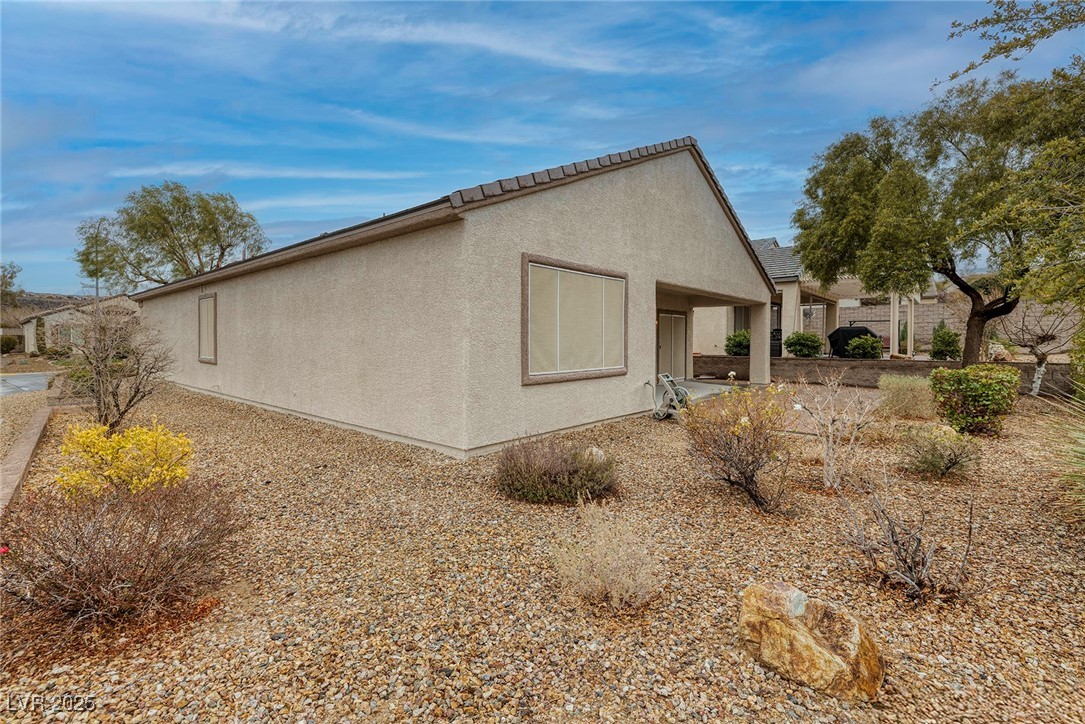 2549 Venus Star Street