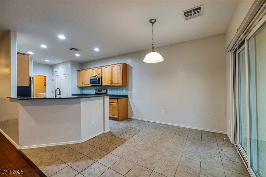 2549 Venus Star Street
