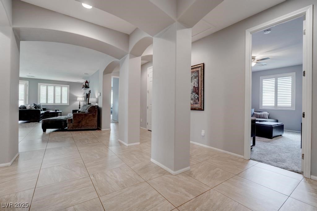 6985 Hopi Summit Court