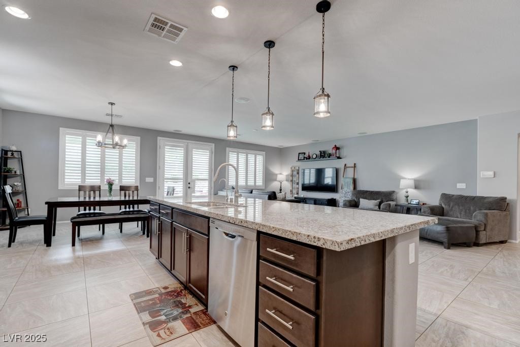 6985 Hopi Summit Court