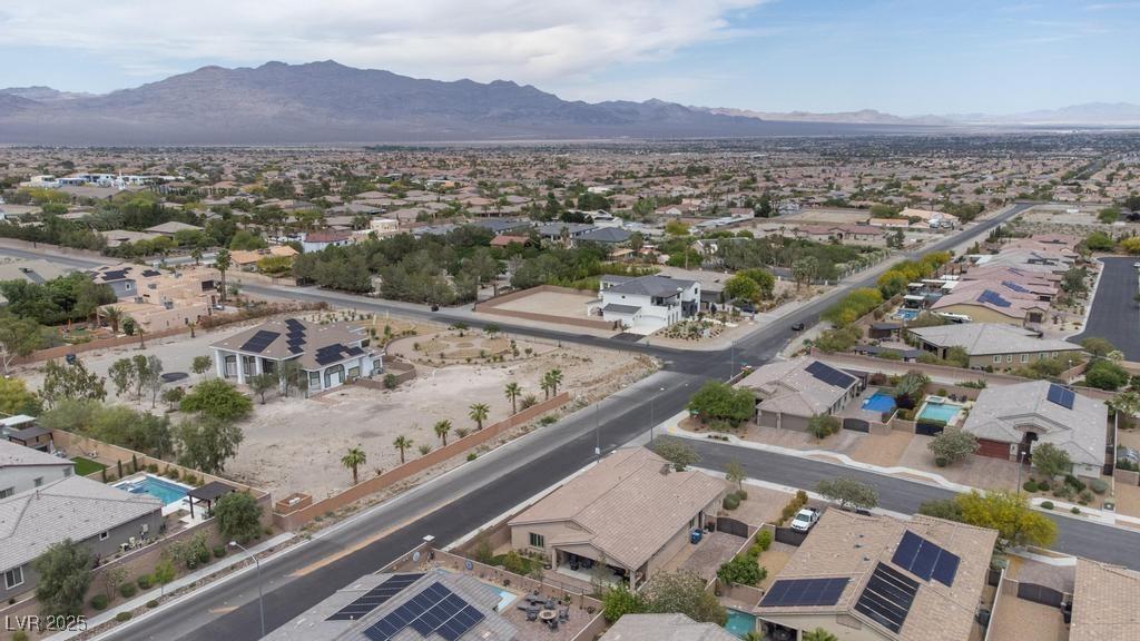 6985 Hopi Summit Court