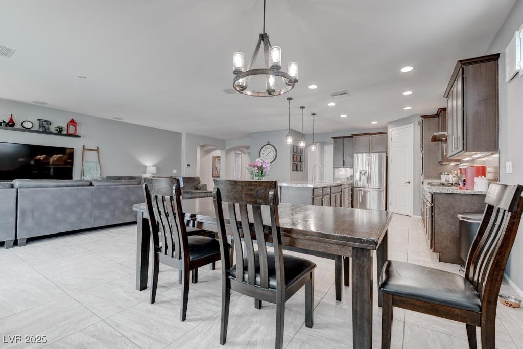 6985 Hopi Summit Court