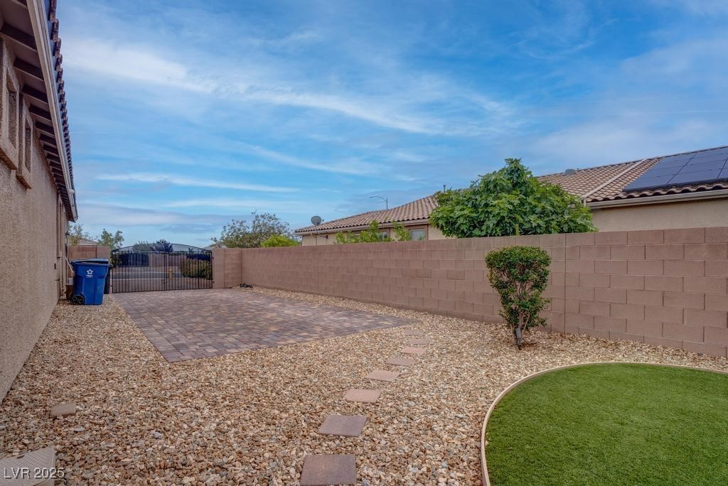 6985 Hopi Summit Court