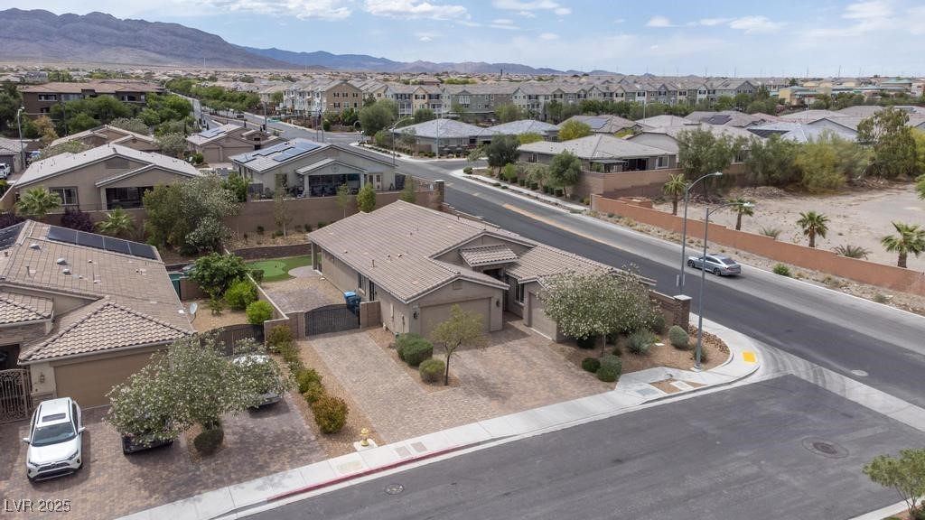 6985 Hopi Summit Court