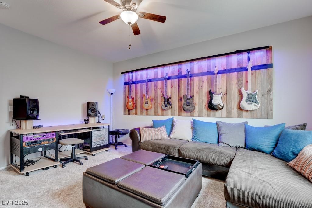 6985 Hopi Summit Court