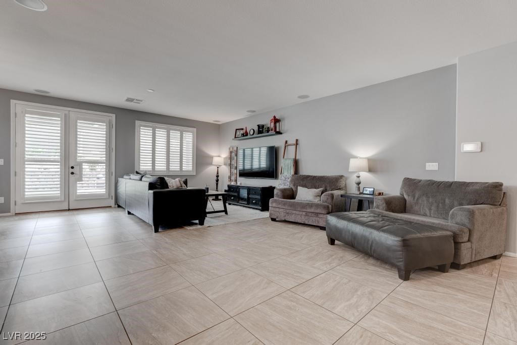6985 Hopi Summit Court