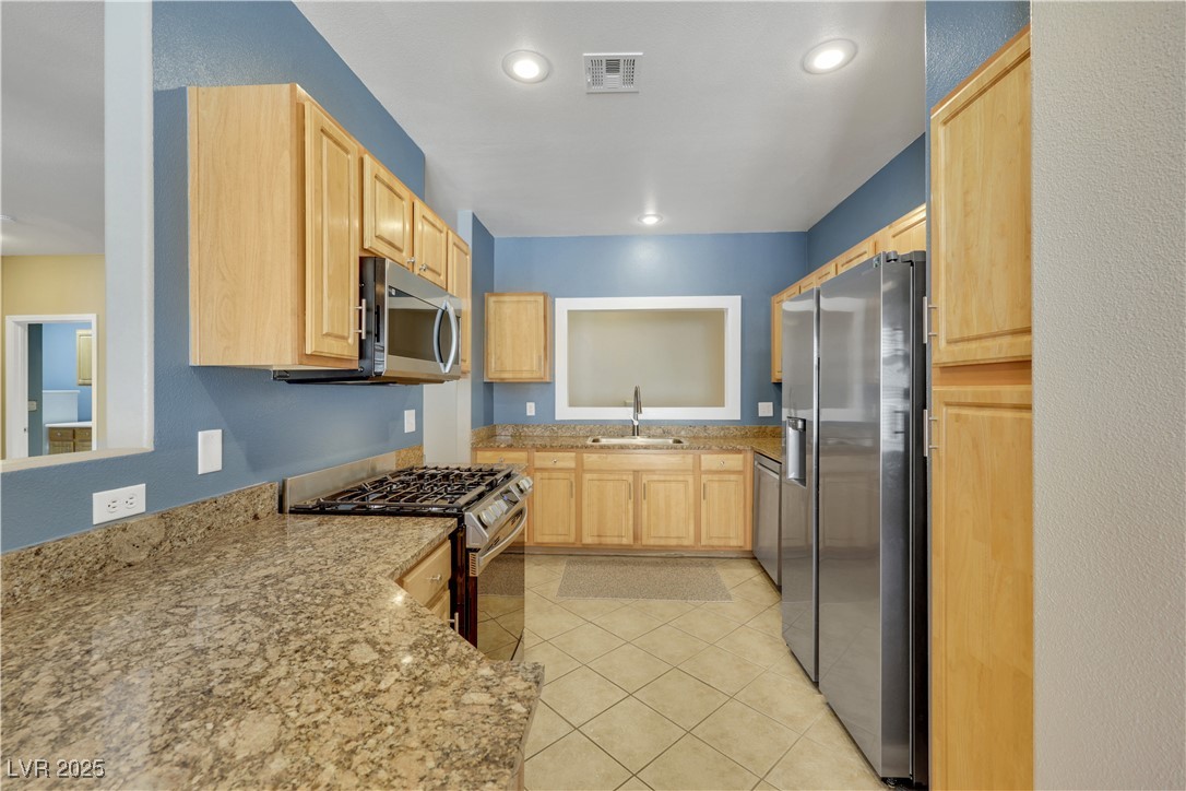 108 Lemon Glaze Street 202
