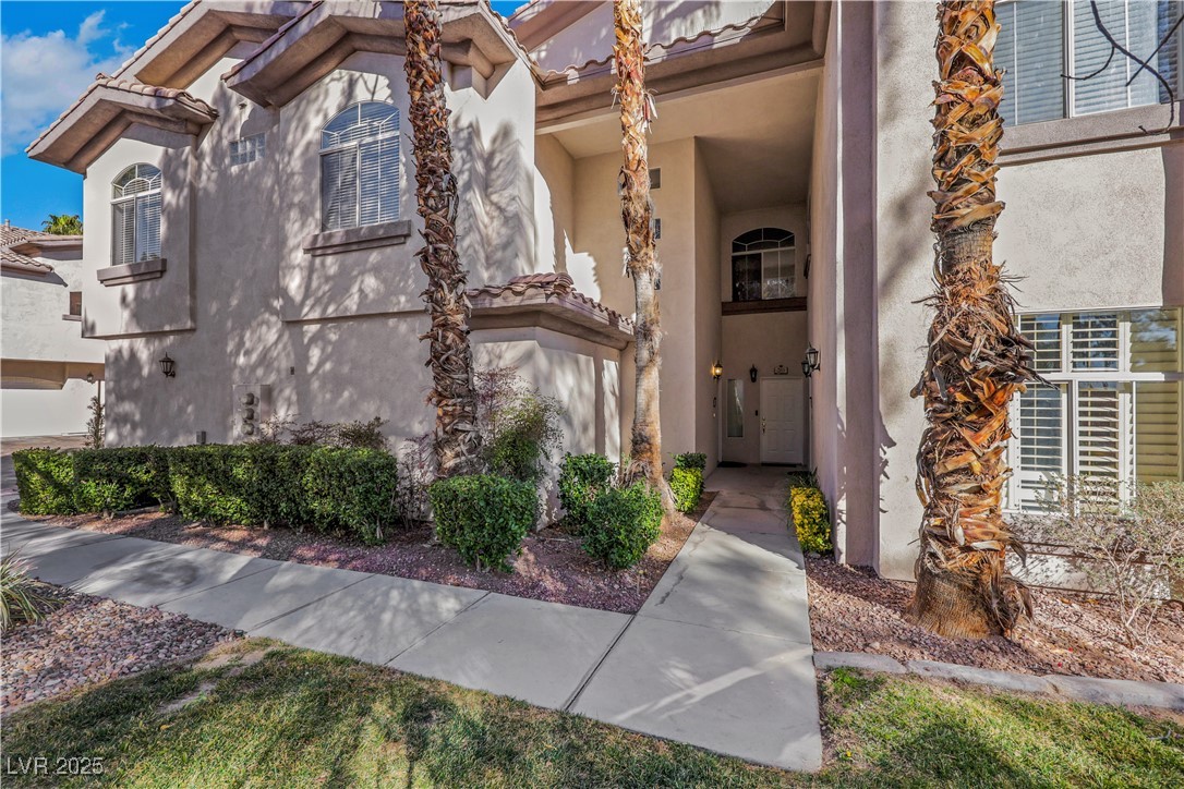 108 Lemon Glaze Street 202