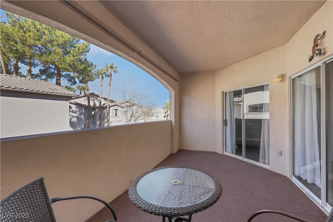 108 Lemon Glaze Street 202