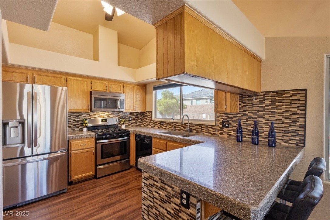 2035 East Warm Springs Road 1019