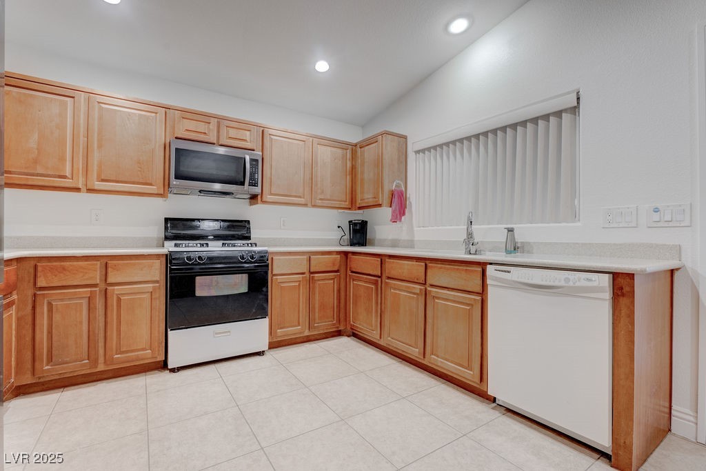 6736 Yellowwood Cove Street