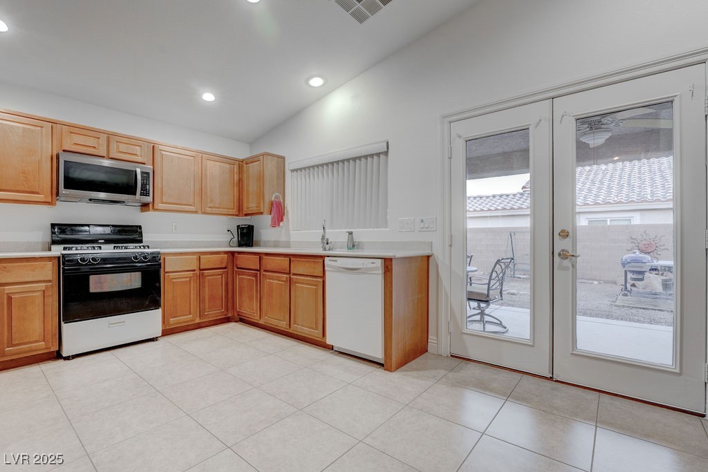 6736 Yellowwood Cove Street