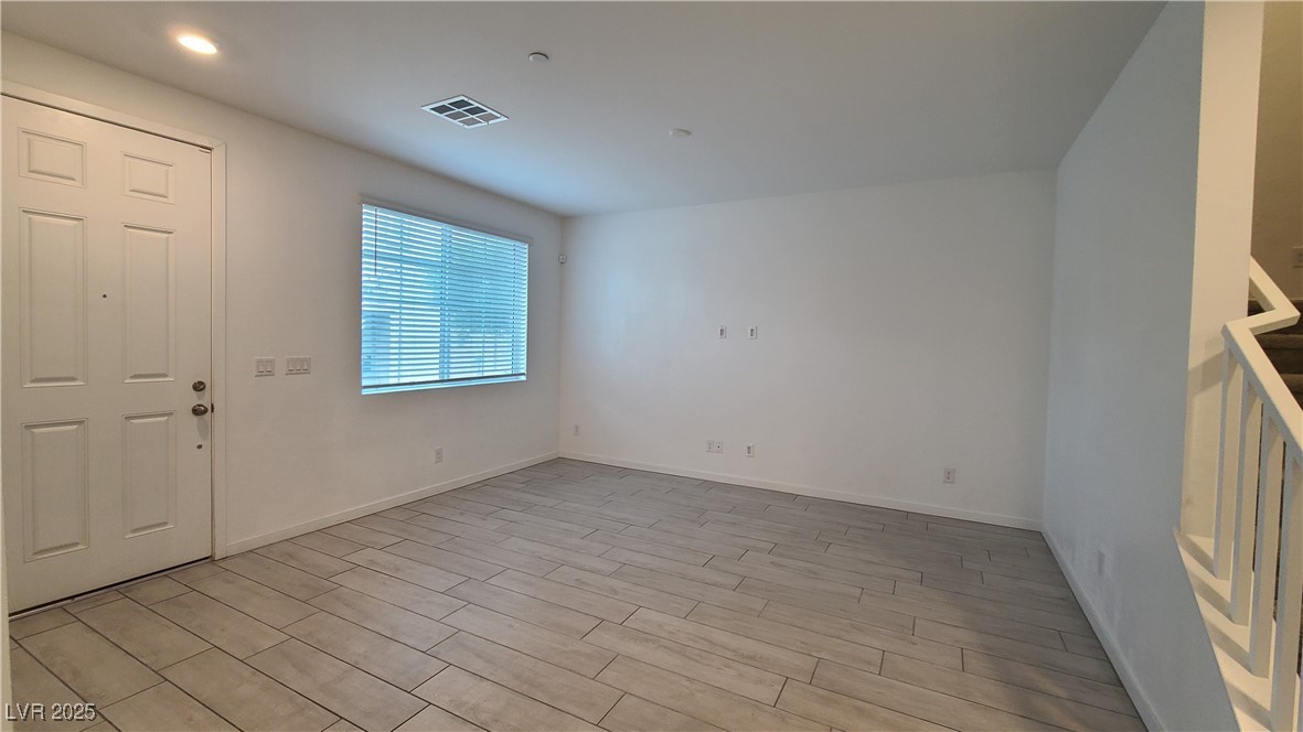 5730 Sky Pointe Drive 186