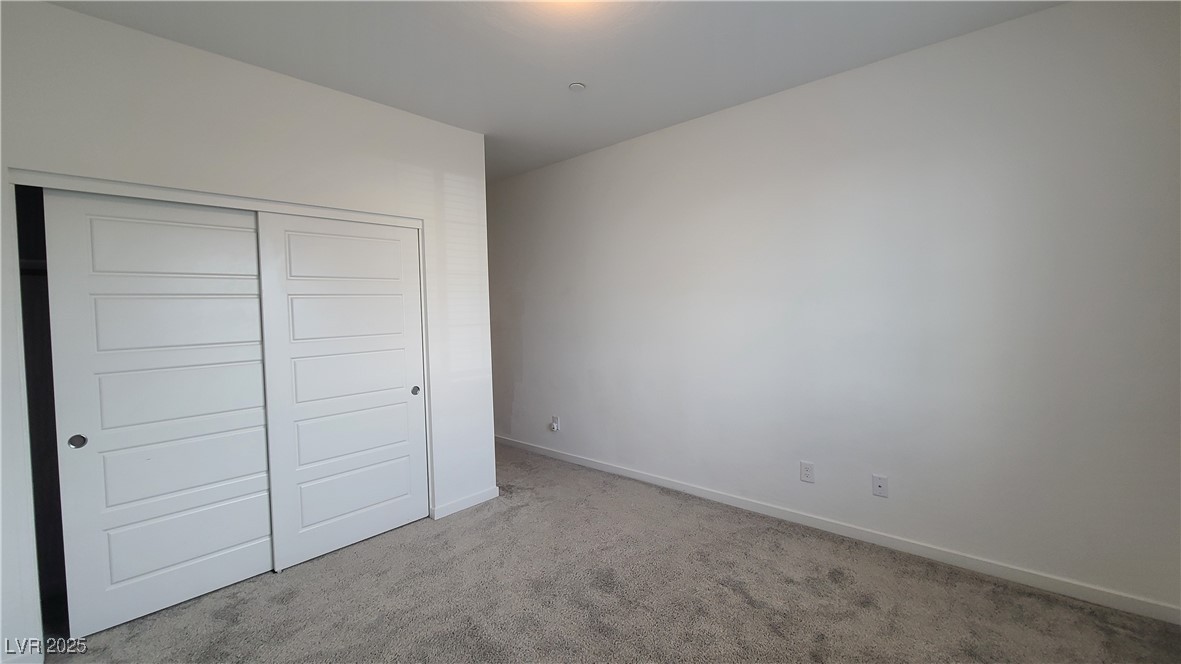 5730 Sky Pointe Drive 186