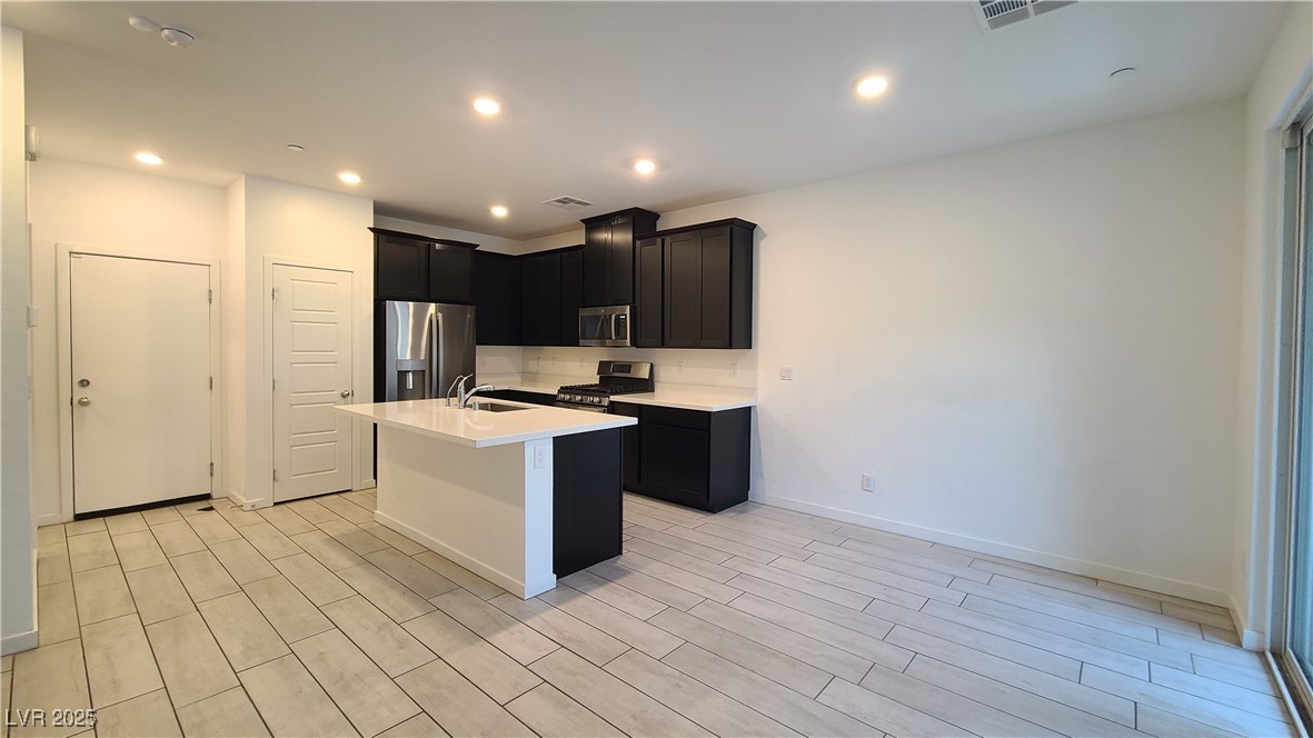 5730 Sky Pointe Drive 186