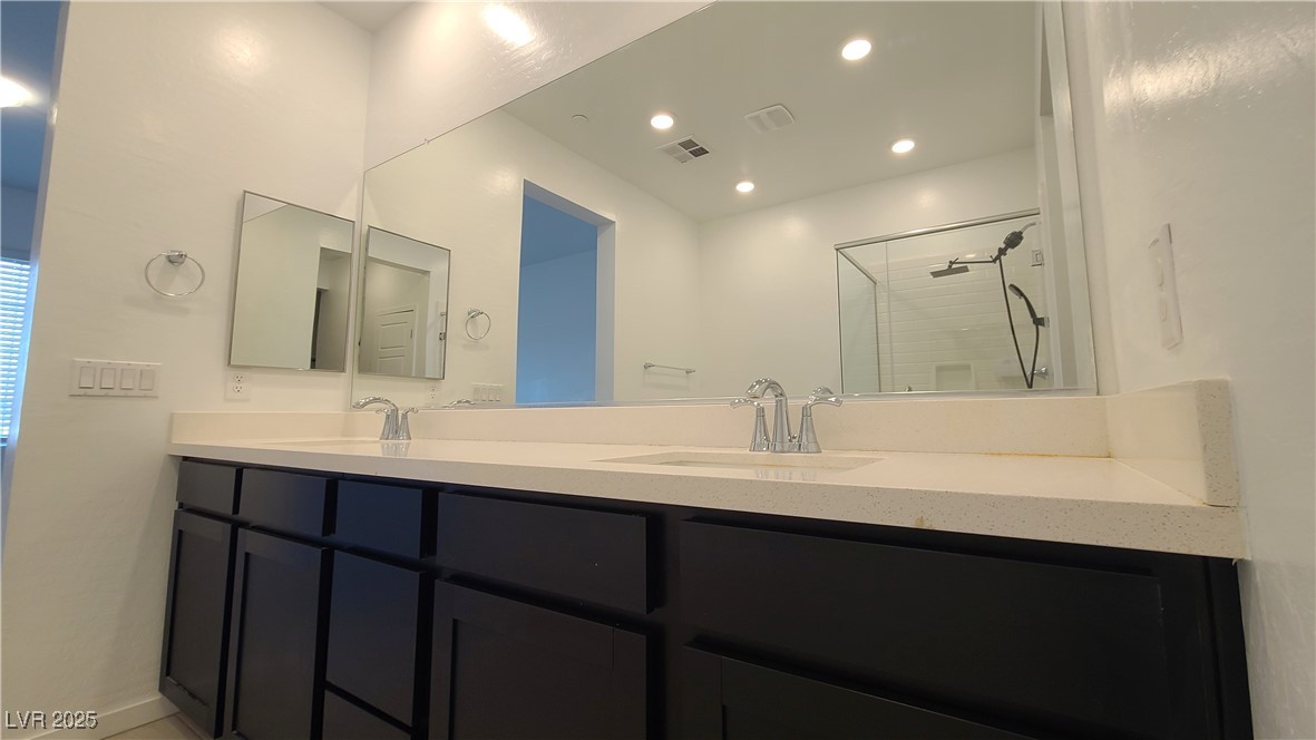 5730 Sky Pointe Drive 186
