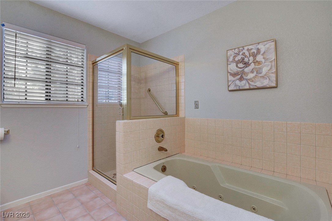 2851 VALLEY VIEW Boulevard 1016