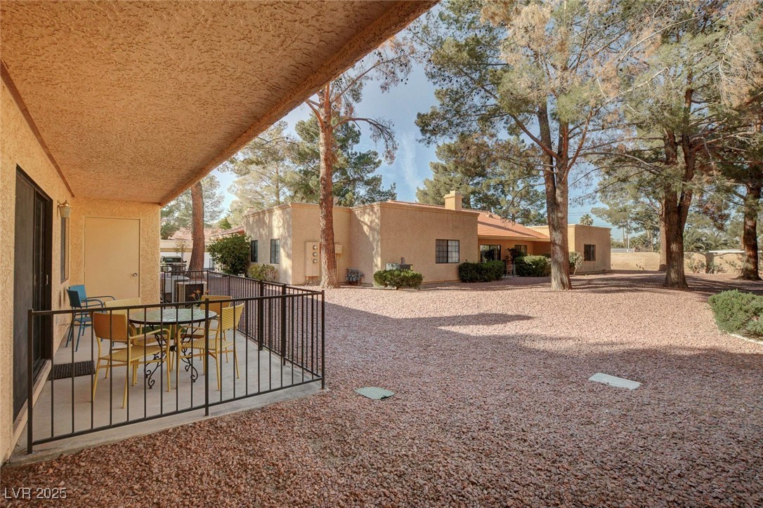 2851 VALLEY VIEW Boulevard 1016