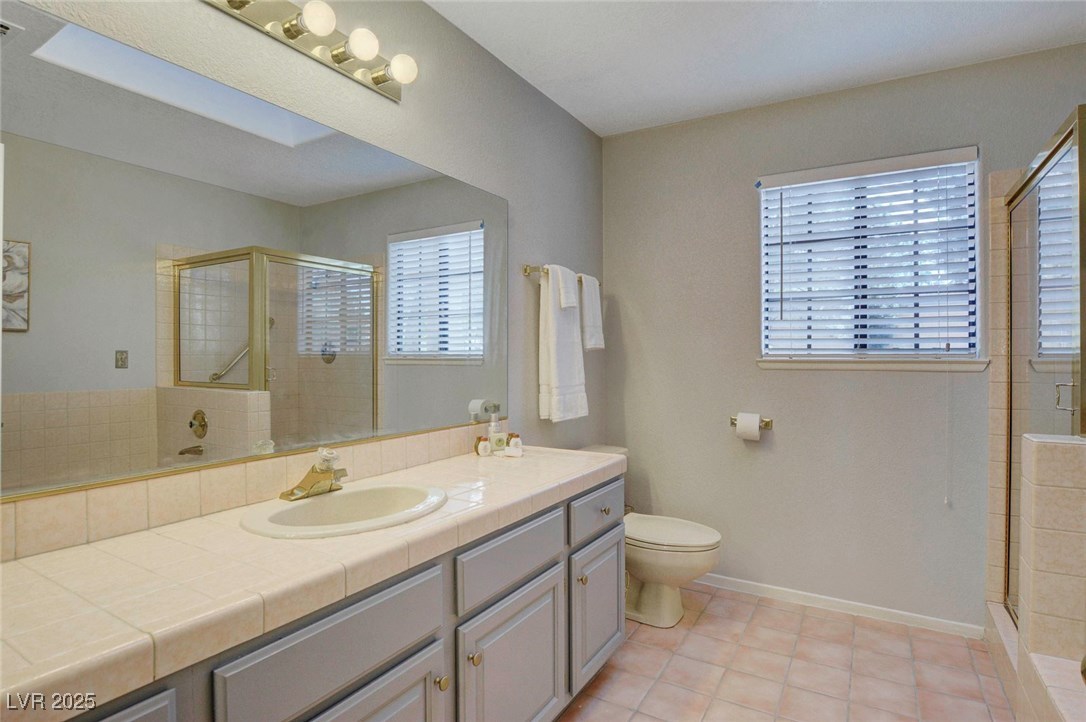 2851 VALLEY VIEW Boulevard 1016