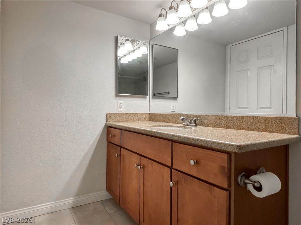4400 South Jones Boulevard 3086