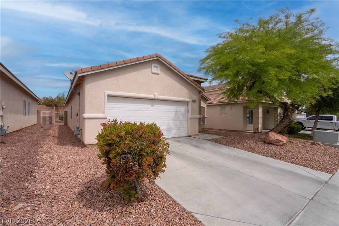 3802 Nestled Oak Avenue
