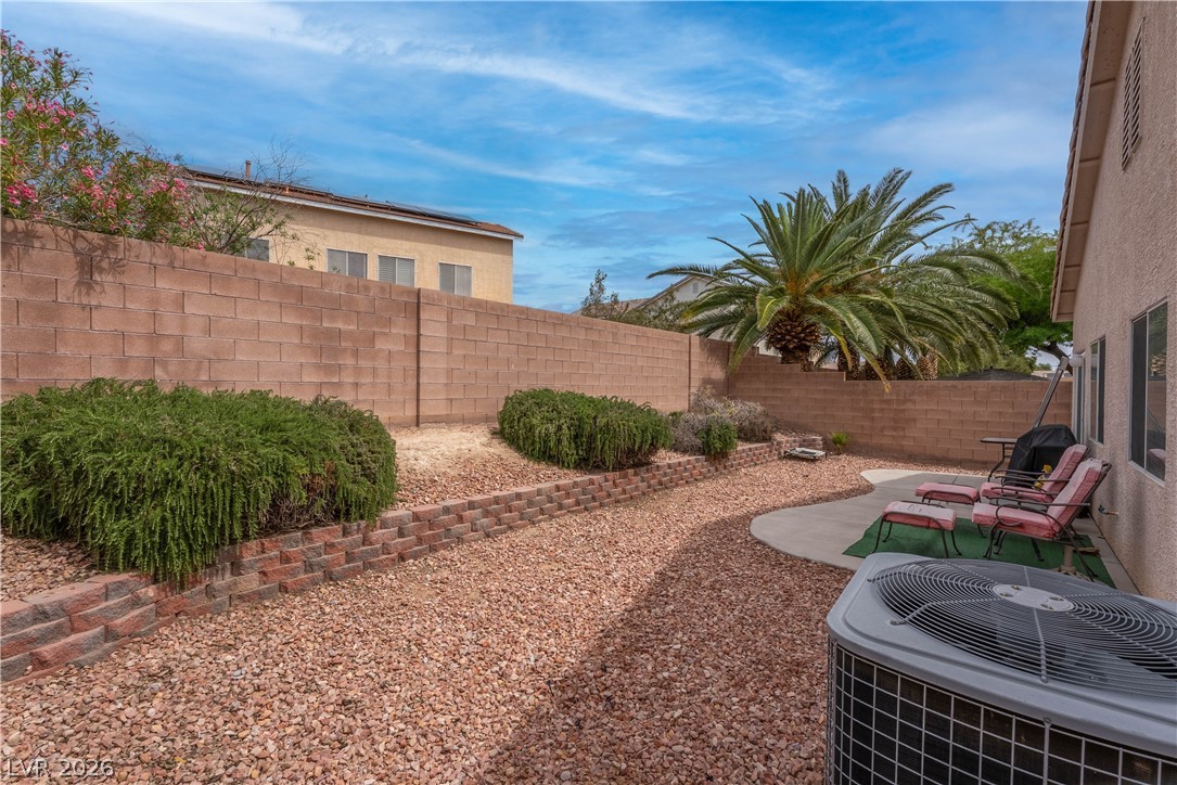 3802 Nestled Oak Avenue