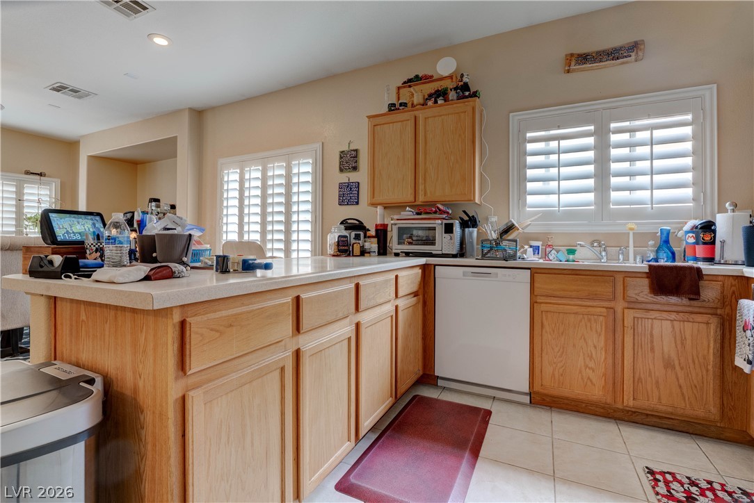 3802 Nestled Oak Avenue