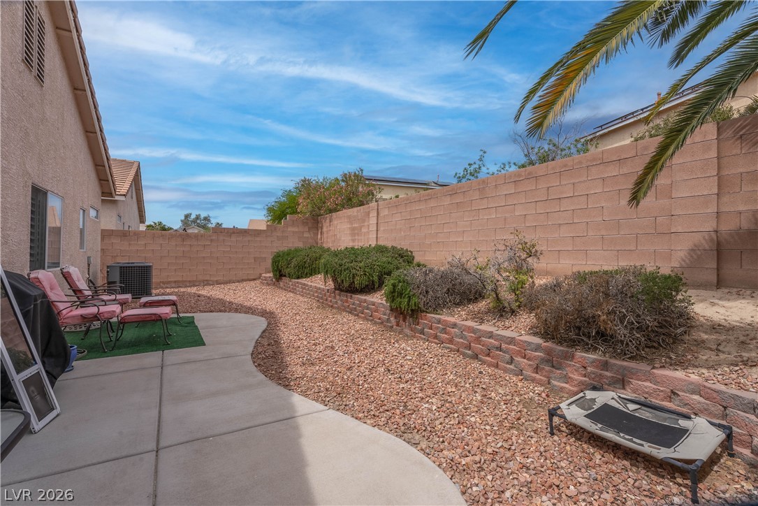 3802 Nestled Oak Avenue