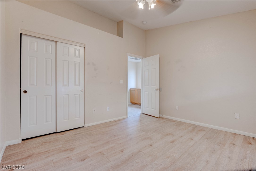5438 Silent Path Way