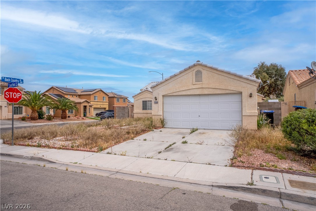 5438 Silent Path Way