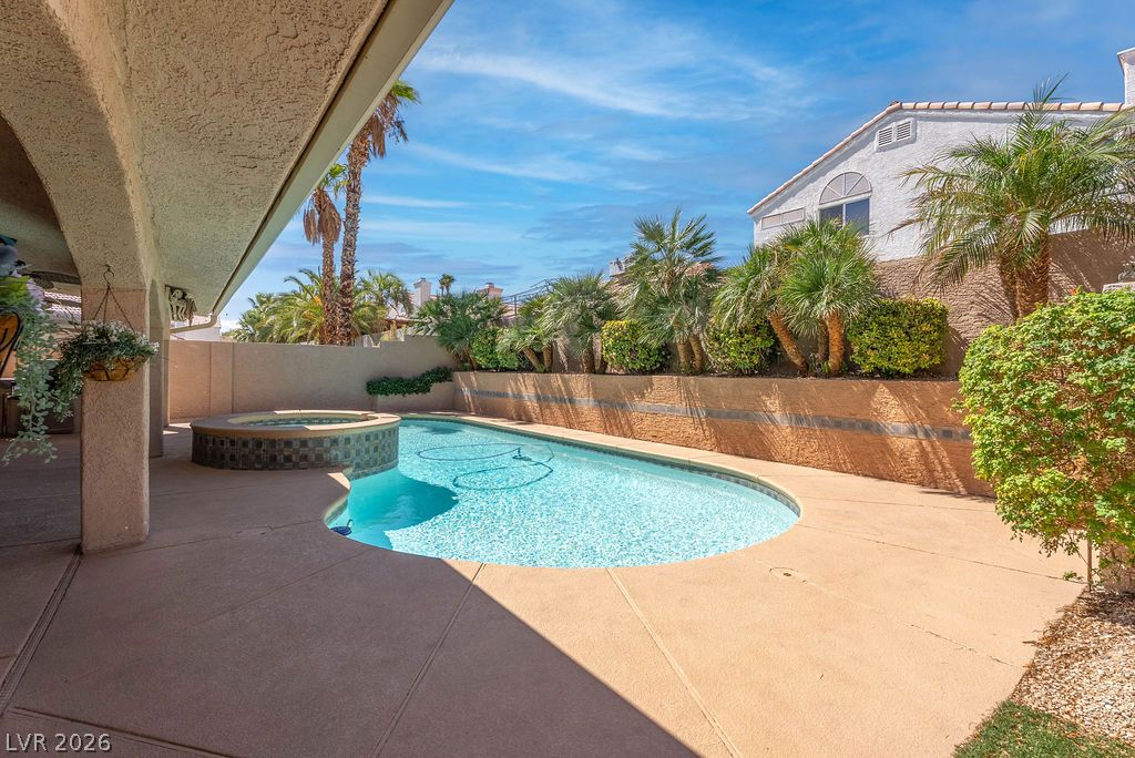 1341 Maplegrove Circle
