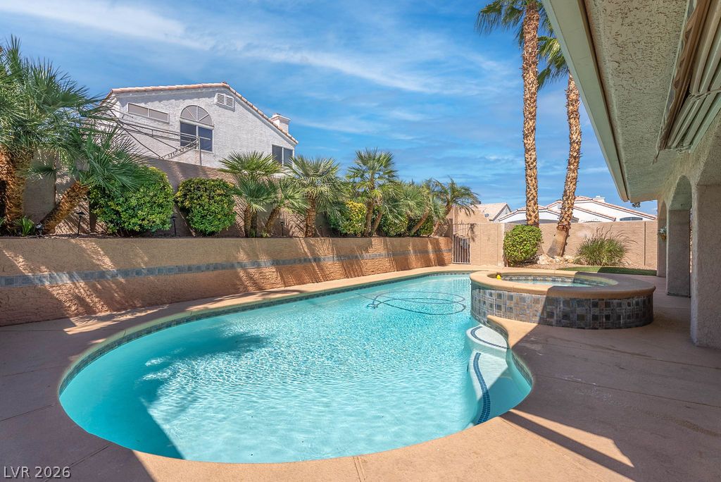 1341 Maplegrove Circle